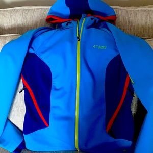 Columbia women’s ski/snow jacket size L
